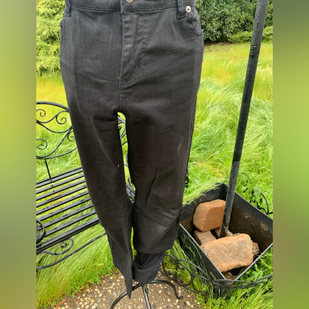 Women's Black Straight Leg Jeans by Piper blue